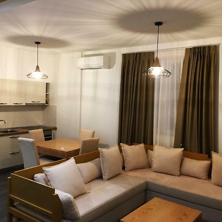 Sunrise Luxury Apartments Sarande Exterior photo