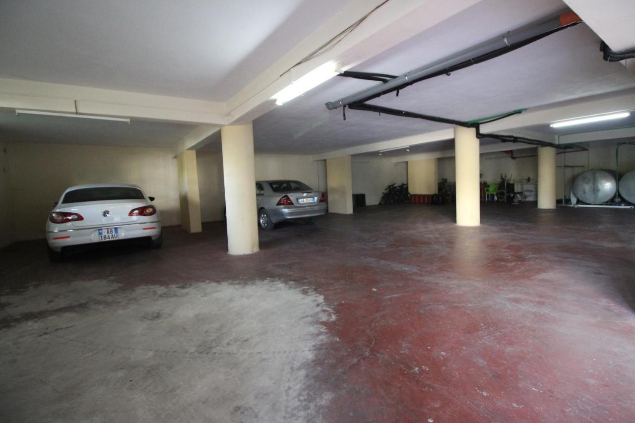 Sunrise Luxury Apartments Sarande Exterior photo