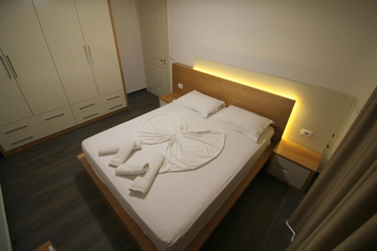 Sunrise Luxury Apartments Sarande Exterior photo