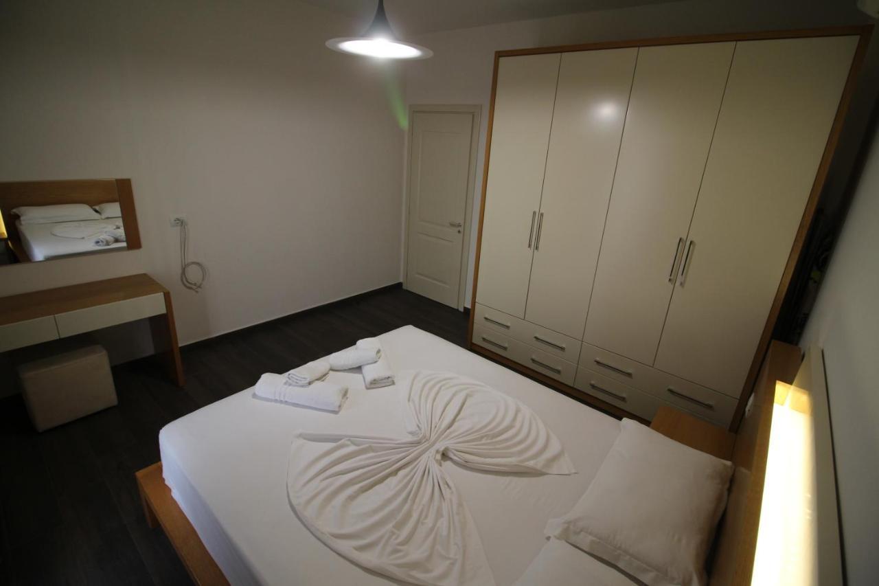 Sunrise Luxury Apartments Sarande Exterior photo