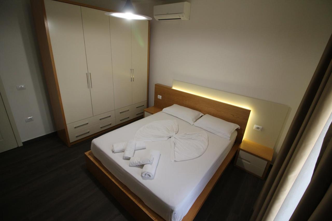 Sunrise Luxury Apartments Sarande Exterior photo