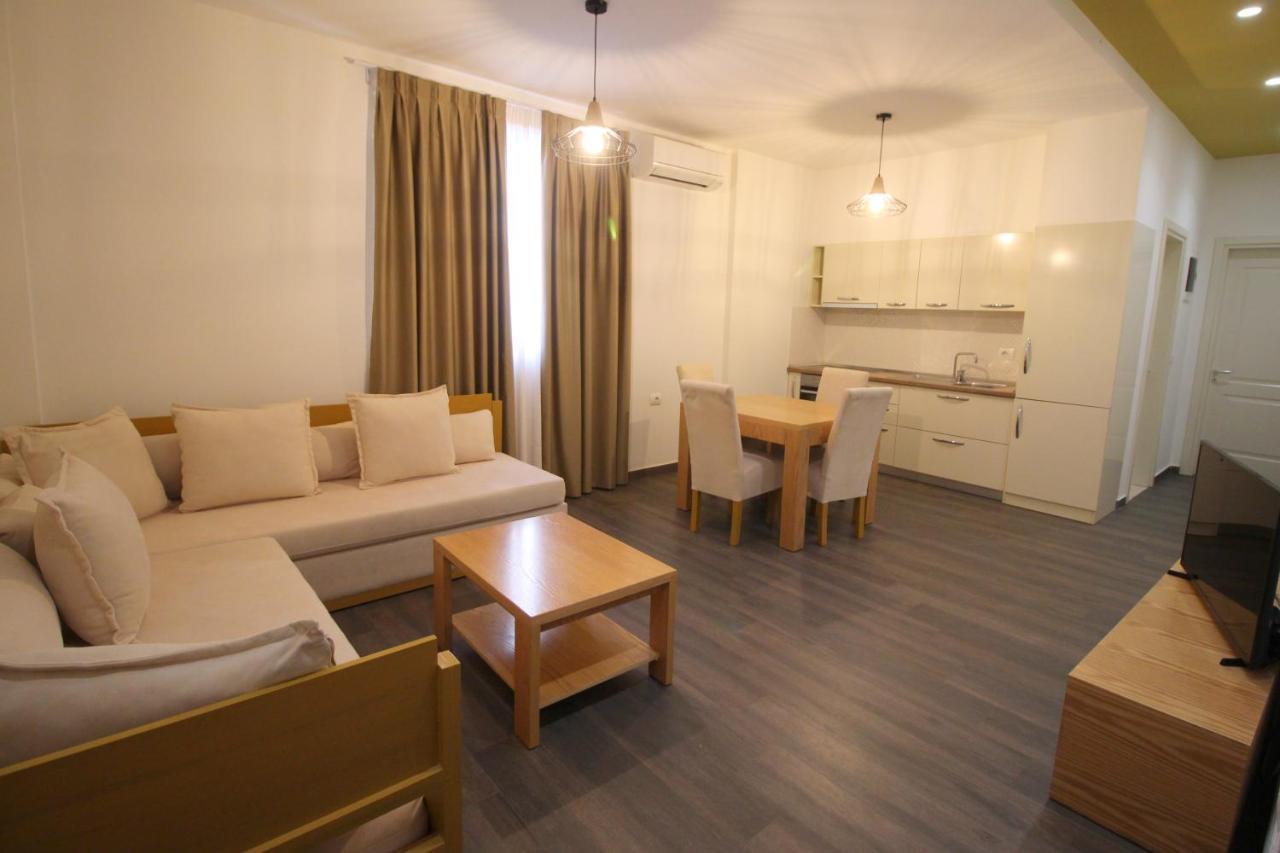 Sunrise Luxury Apartments Sarande Exterior photo