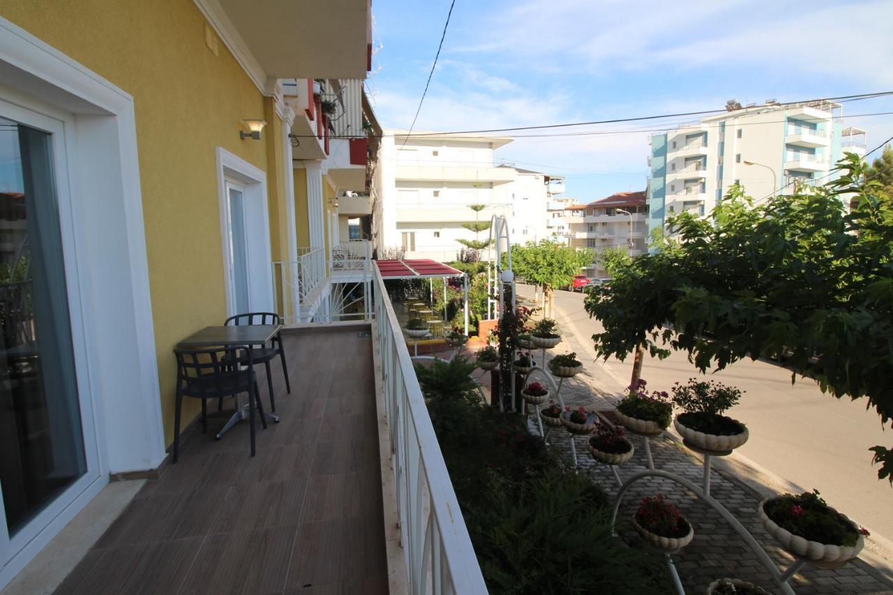 Sunrise Luxury Apartments Sarande Exterior photo