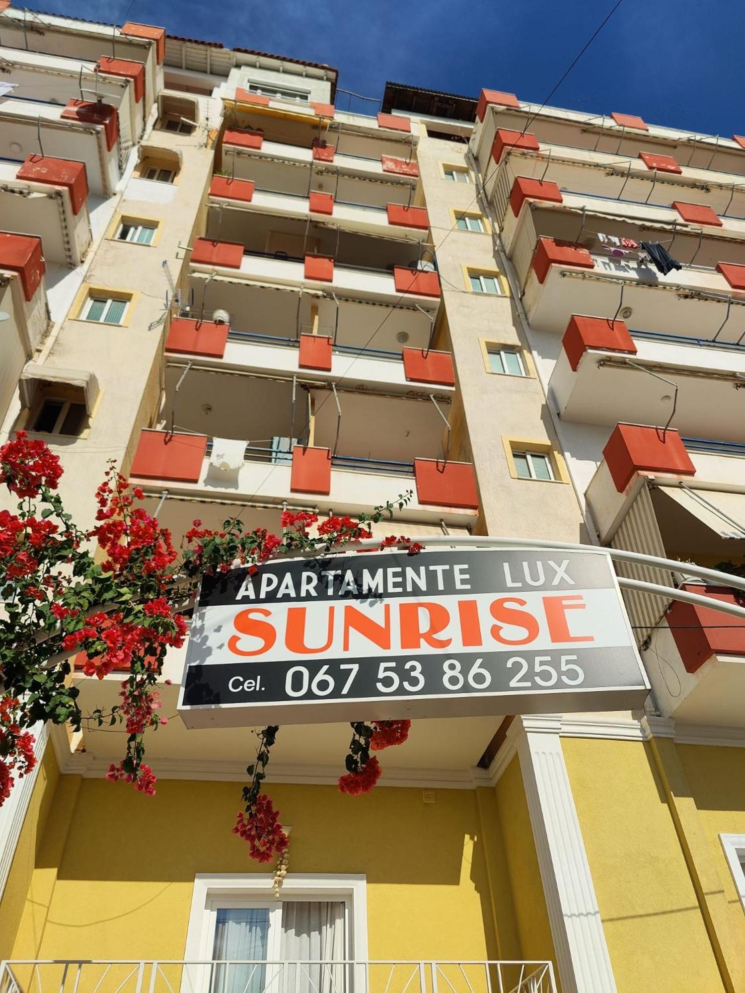 Sunrise Luxury Apartments Sarande Exterior photo