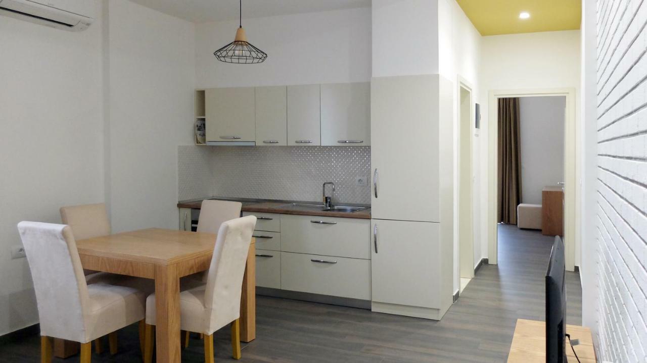 Sunrise Luxury Apartments Sarande Exterior photo