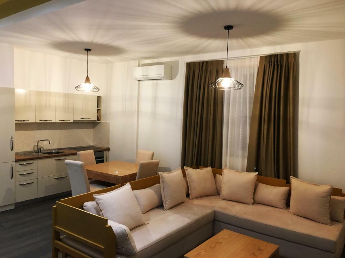 Sunrise Luxury Apartments Sarande Exterior photo