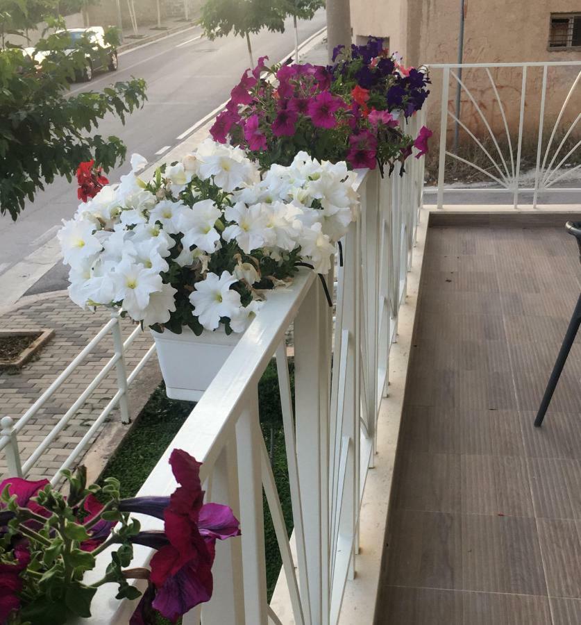 Sunrise Luxury Apartments Sarande Exterior photo
