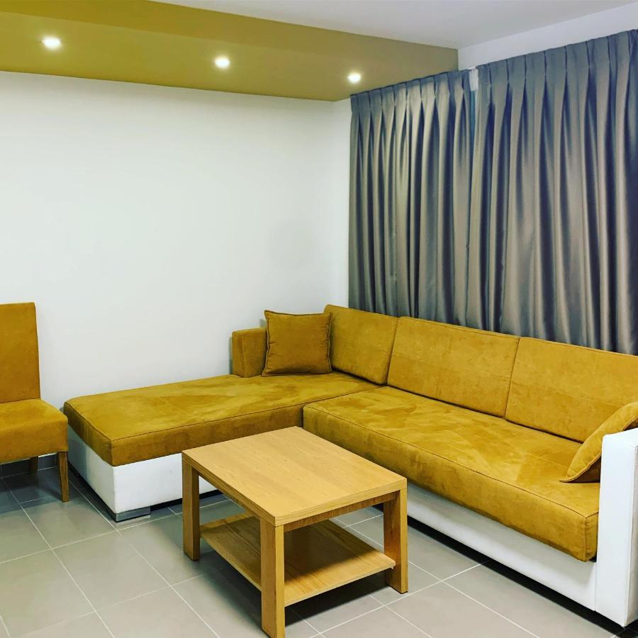 Sunrise Luxury Apartments Sarande Exterior photo