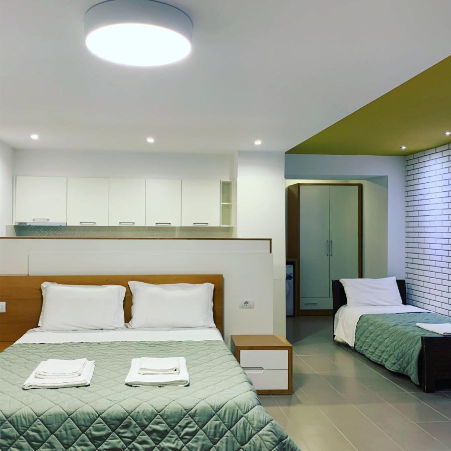 Sunrise Luxury Apartments Sarande Exterior photo
